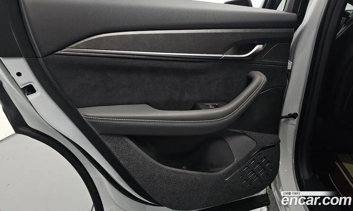 Renault (Samsung) Grand Koleos 2024 1.5 автомат (гидро), фото 14
