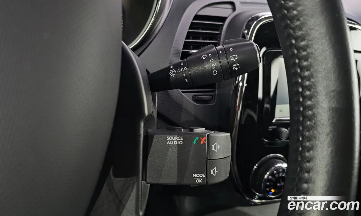 Renault (Samsung) QM3 2014 1.5 автомат (гидро), фото 17 Renault (Samsung) QM3 2014 1.5 автомат (гидро), фото 17