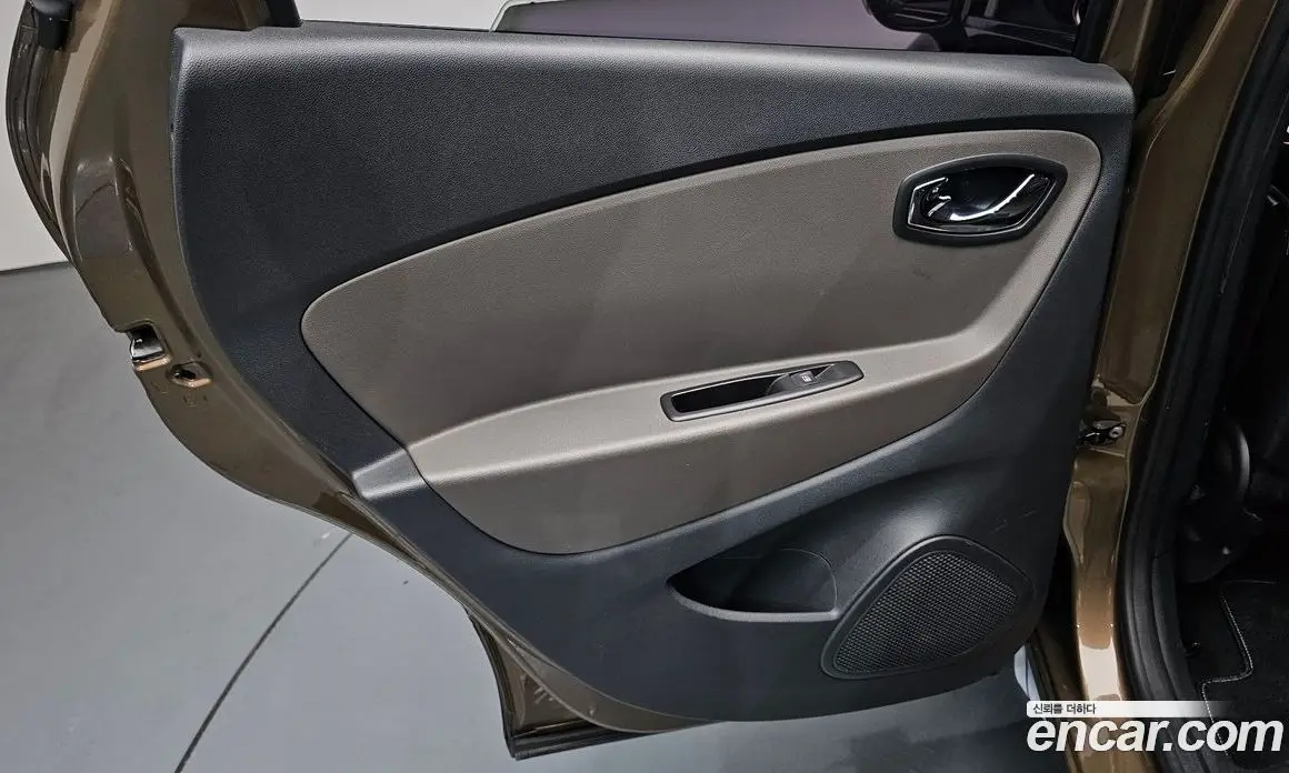Renault (Samsung) QM3 2016 1.5 автомат (гидро), фото 14