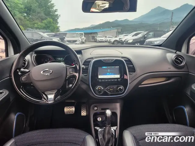 Renault (Samsung) QM3 2017 1.5 автомат (гидро), миниатюра 7