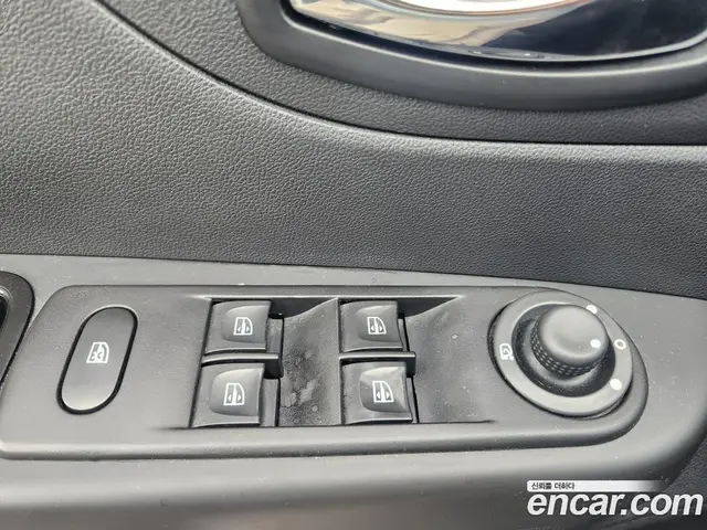 Renault (Samsung) QM3 2017 1.5 автомат (гидро), миниатюра 8