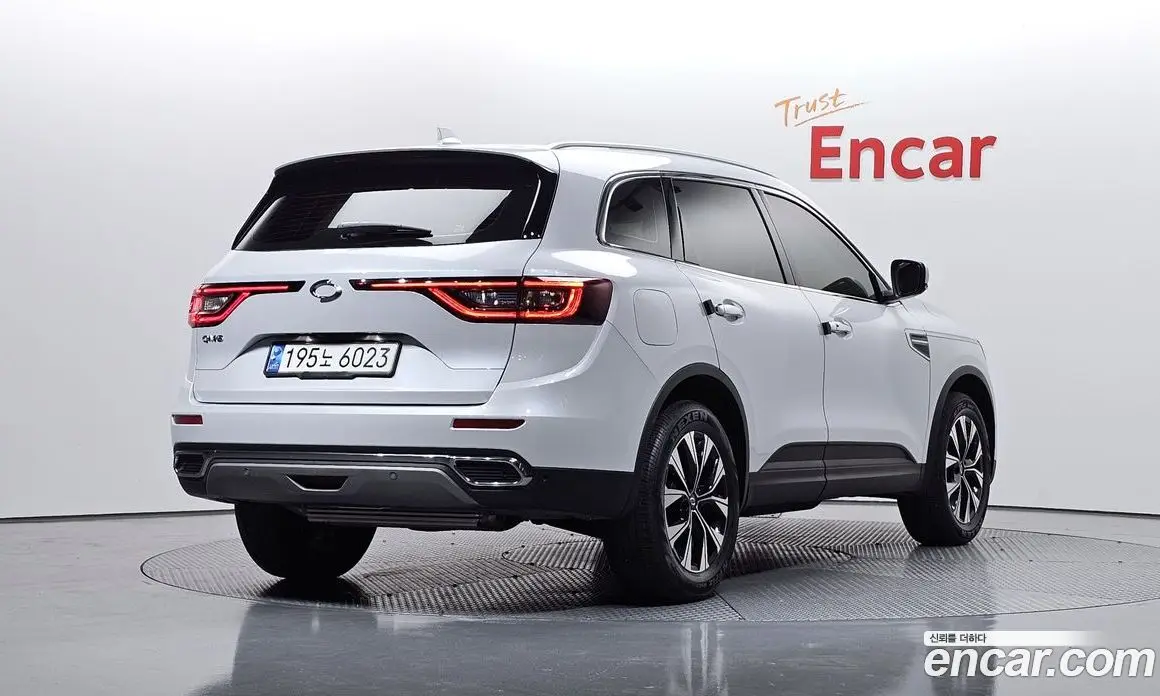 Renault (Samsung) QM6 2022 2.0 автомат (гидро), фото 2 Renault (Samsung) QM6 2022 2.0 автомат (гидро), фото 2