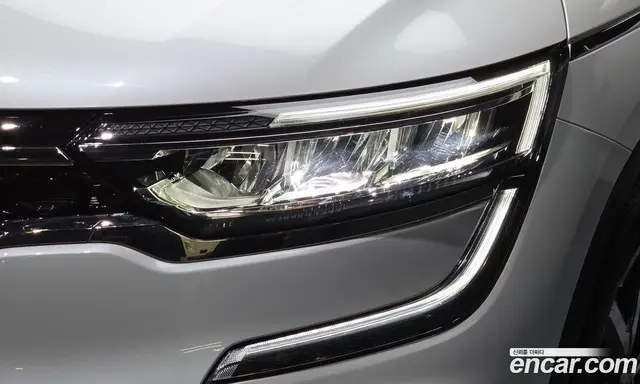 Renault (Samsung) QM6 2022 2.0 автомат (гидро), миниатюра 8