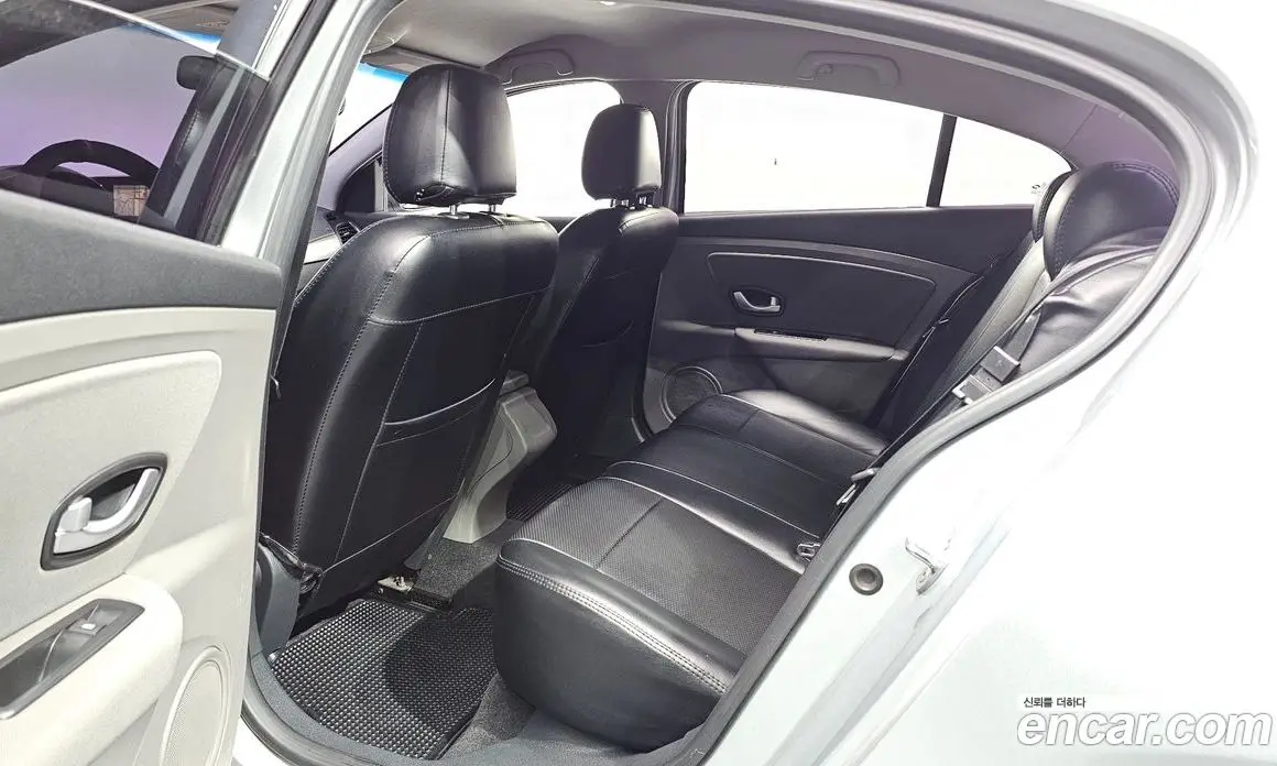 Renault (Samsung) SM3 2010 1.6 автомат (гидро), фото 12