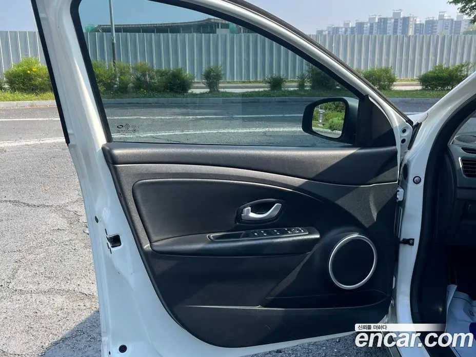 Renault (Samsung) SM3 2013 1.6 автомат (гидро), фото 13