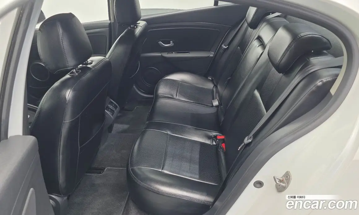 Renault (Samsung) SM3 2015 1.6 автомат (гидро), фото 18