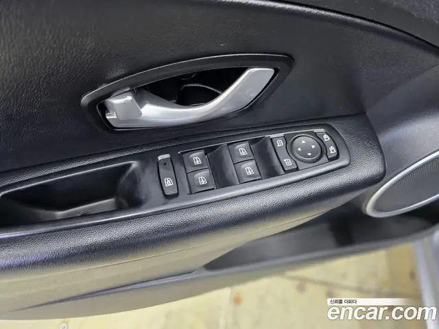 Renault (Samsung) SM3 2016 1.6 автомат (гидро), миниатюра 8