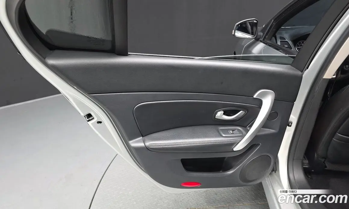 Renault (Samsung) SM5 2012 2.0 автомат (гидро), фото 15