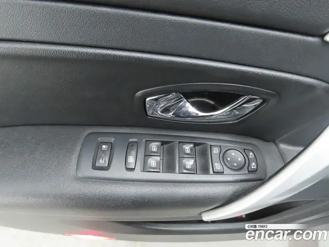 Renault (Samsung) SM5 2015 2.0 автомат (гидро), миниатюра 11