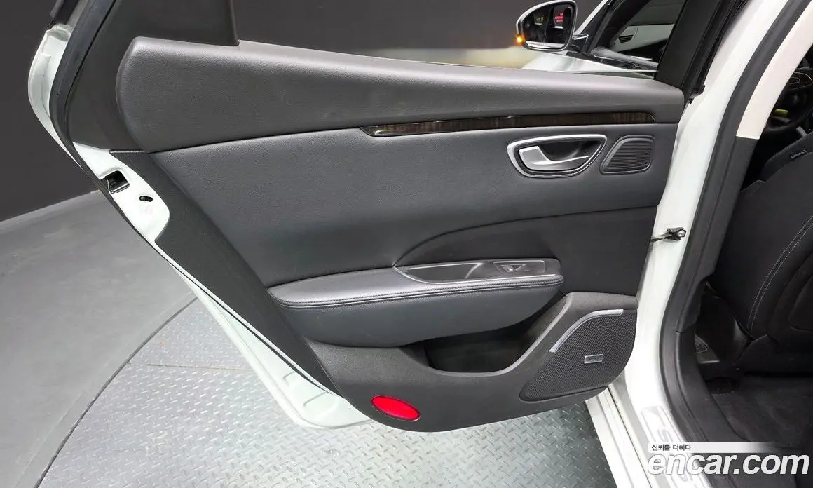 Renault (Samsung) SM6 2016 2.0 автомат (гидро), фото 15