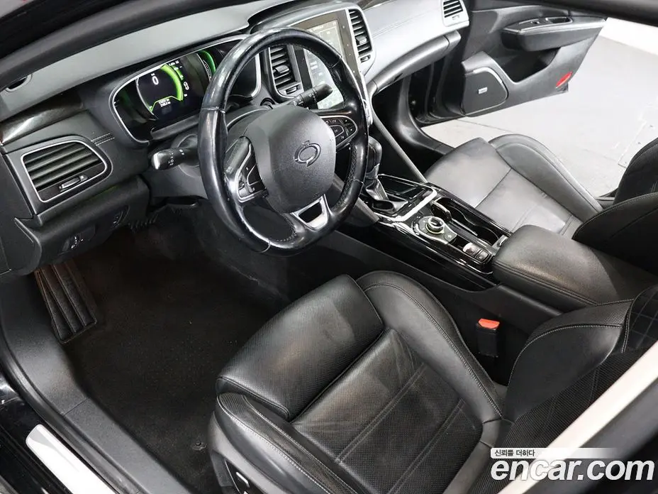 Renault (Samsung) SM6 2017 2.0 автомат (гидро), фото 16 Renault (Samsung) SM6 2017 2.0 автомат (гидро), фото 16