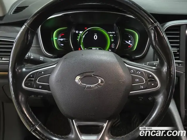Renault (Samsung) SM6 2017 2.0 автомат (гидро), миниатюра 9