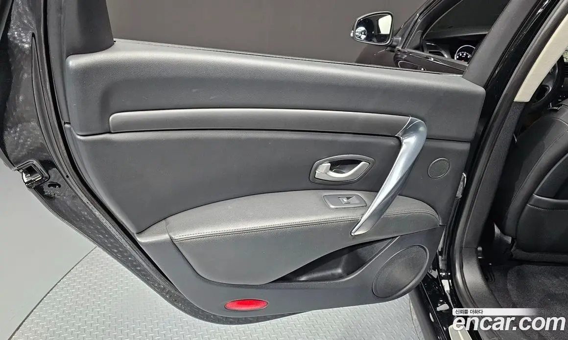 Renault (Samsung) SM7 2016 2.0 автомат (гидро), фото 15