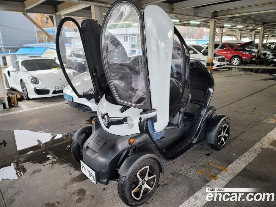 Renault (Samsung) Twizy 2019 0.1 автомат (гидро), фото 5