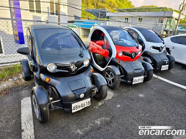 Renault (Samsung) Twizy 2020 11.0 автомат (гидро), миниатюра 11