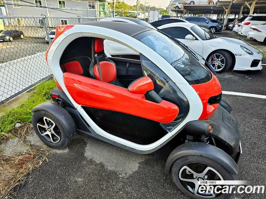 Renault (Samsung) Twizy 2020 11.0 автомат (гидро), фото 14