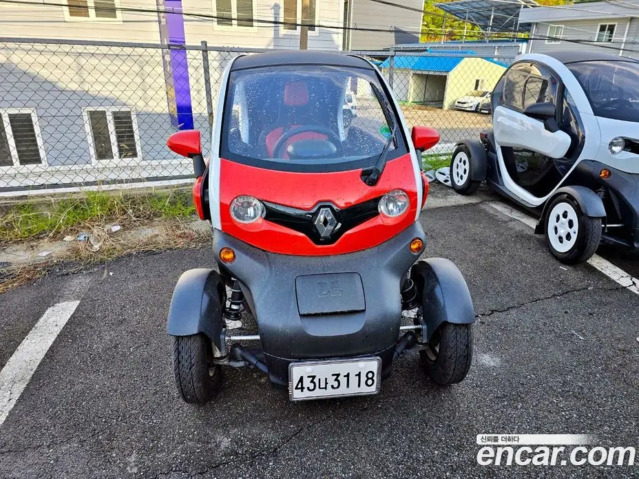 Renault (Samsung) Twizy 2020 11.0 автомат (гидро), фото 17