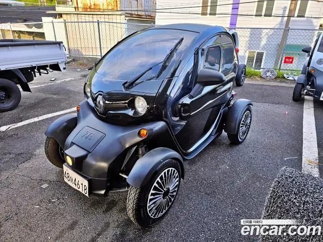 Renault (Samsung) Twizy 2020 11.0 автомат (гидро), миниатюра 3