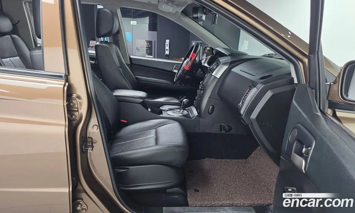 SsangYong Korando 2017 2.2 автомат (гидро), фото 17