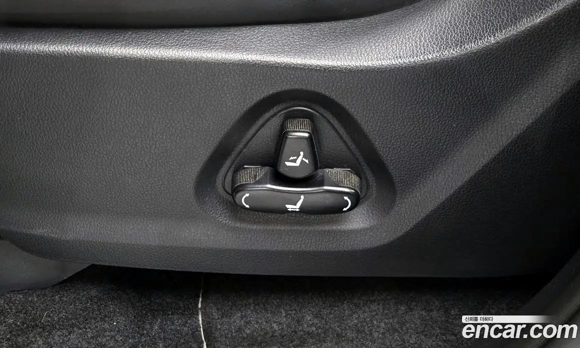SsangYong Rexton 2018 2.2 автомат (гидро), фото 17