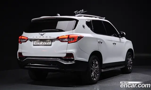 SsangYong Rexton 2018 2.2 автомат (гидро), миниатюра 2