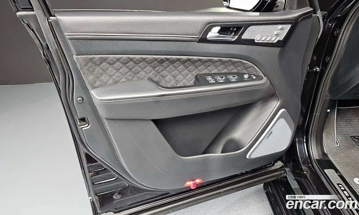 SsangYong Rexton 2022 2.2 автомат (гидро), фото 14