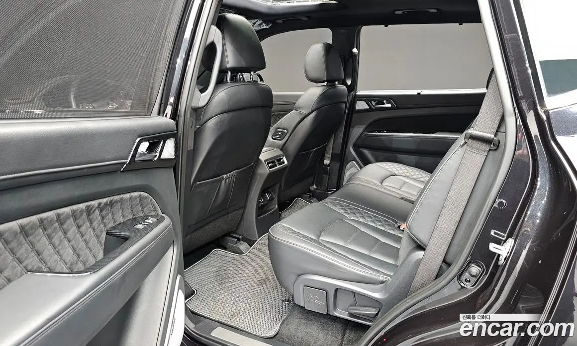 SsangYong Rexton 2022 2.2 автомат (гидро), фото 17