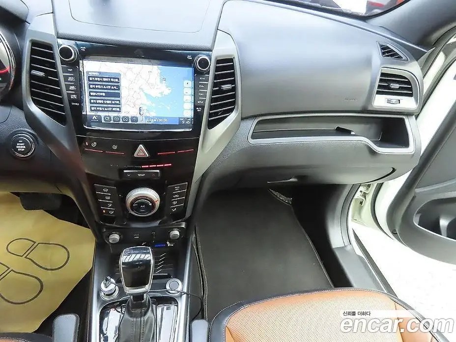 SsangYong TIBOLI 2019 1.6 автомат (гидро), фото 17
