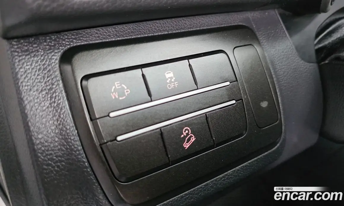 SsangYong TIBOLI 2019 1.6 автомат (гидро), фото 30
