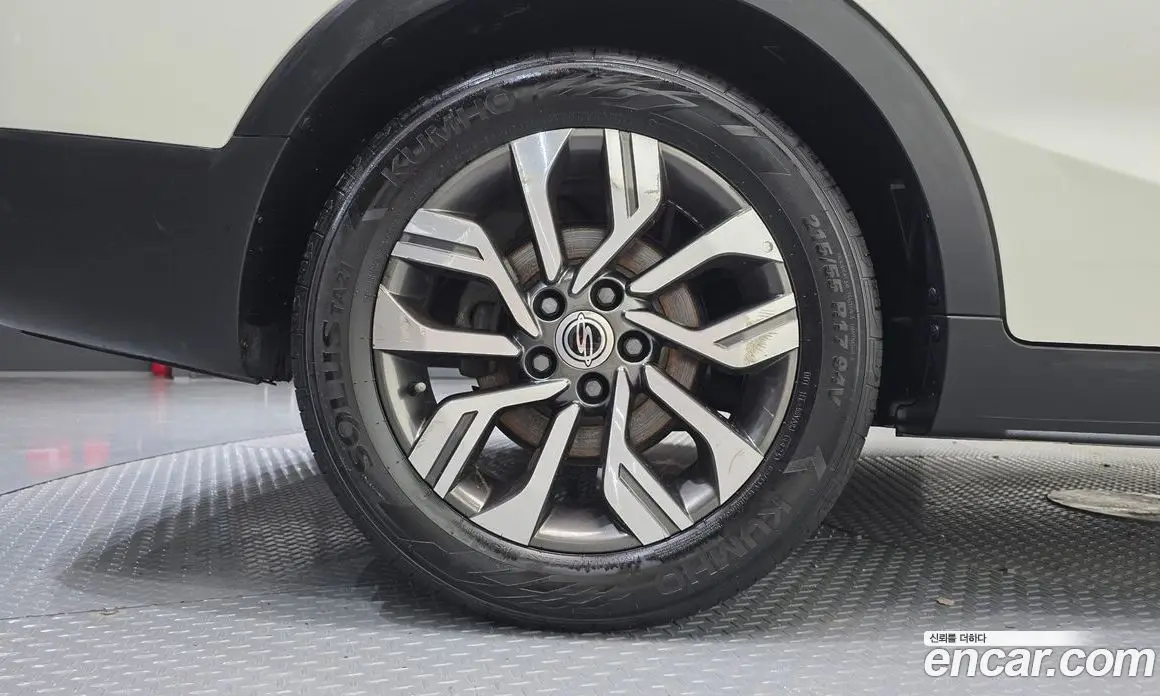 SsangYong TIBOLI 2019 1.6 автомат (гидро), фото 5