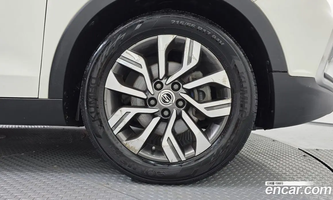 SsangYong TIBOLI 2019 1.6 автомат (гидро), фото 7