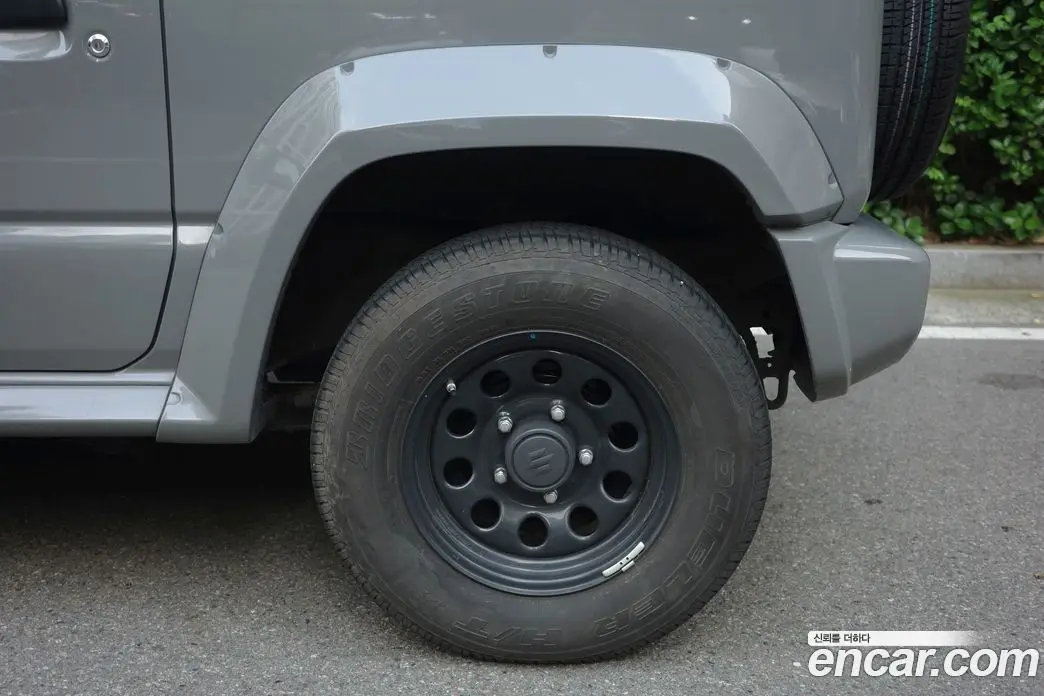 Suzuki Jimny 2019 1.5 автомат (гидро), фото 5