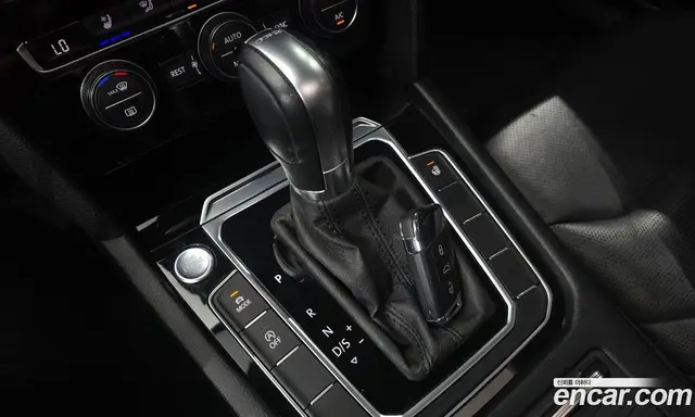 Volkswagen Arteon 2019 2.0 автомат (гидро), миниатюра 12
