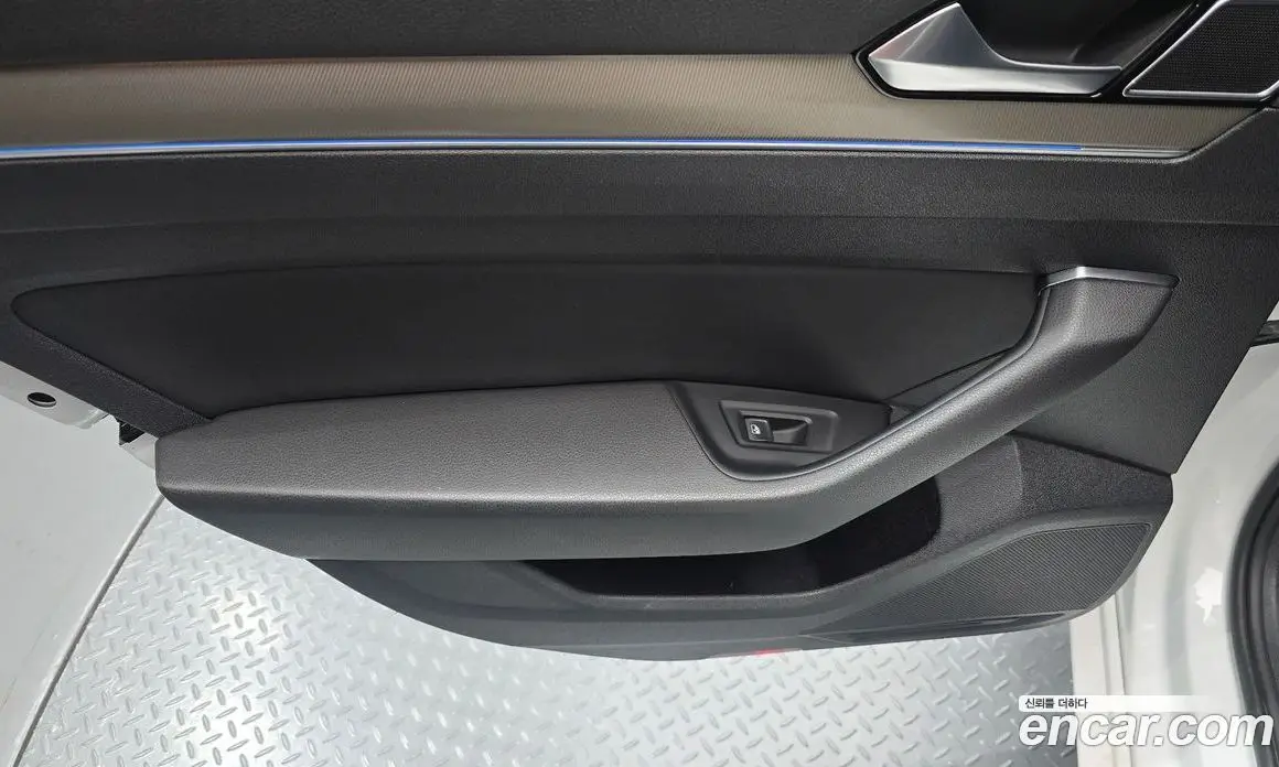 Volkswagen Arteon 2019 2.0 автомат (гидро), фото 15