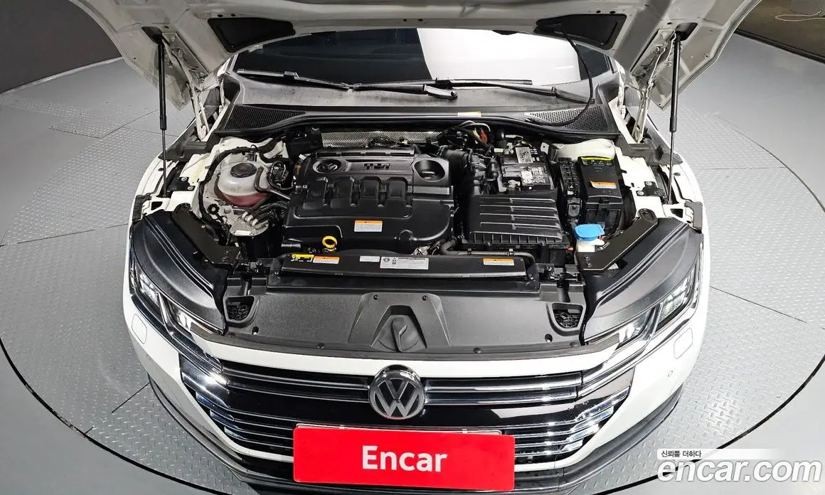 Volkswagen Arteon 2019 2.0 автомат (гидро), фото 6