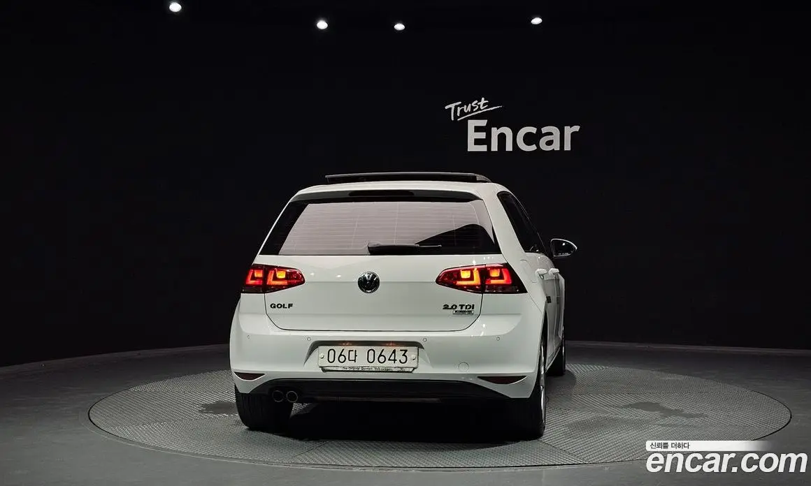 Volkswagen Golf 2015 2.0 автомат (гидро), фото 4