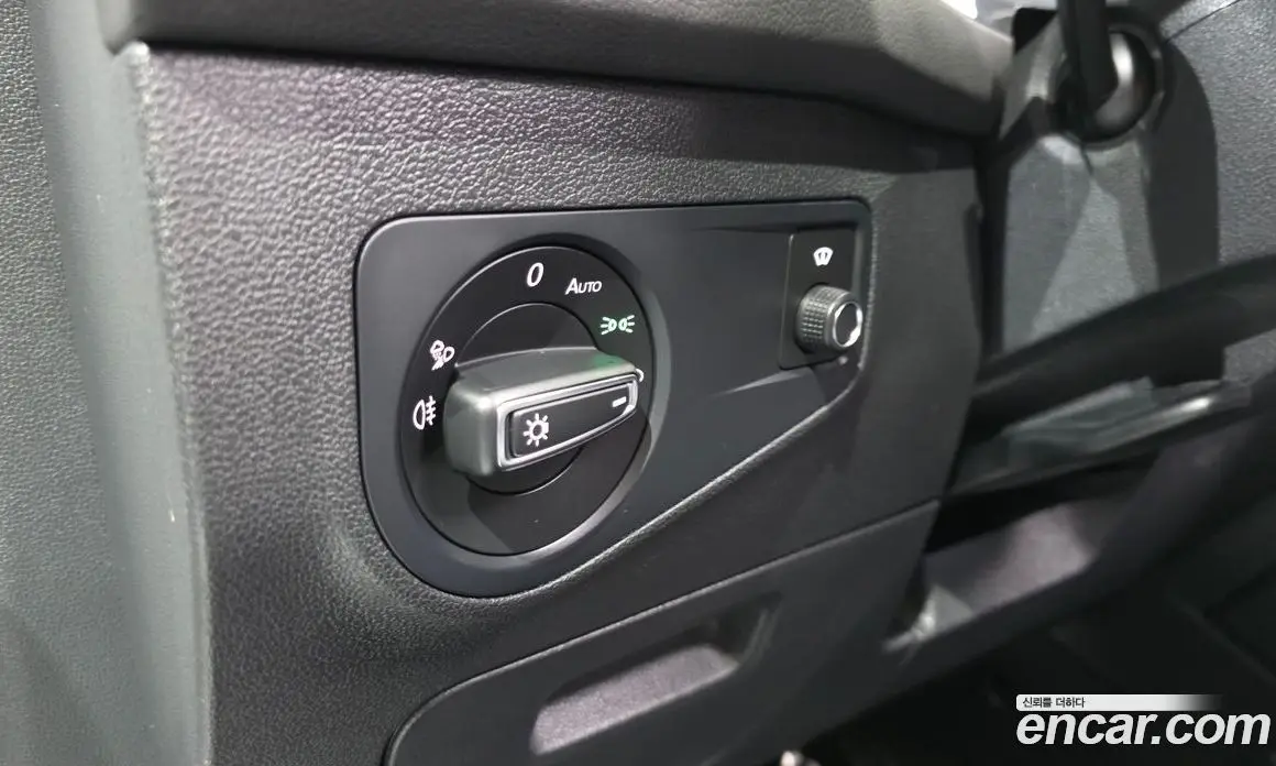 Volkswagen Tiguan 2022 2.0 автомат (гидро), фото 18