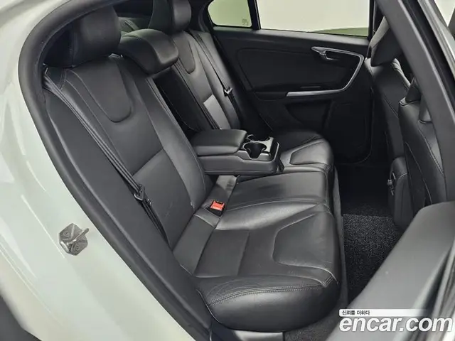 Volvo S60 2015 2.0 автомат (гидро), миниатюра 12