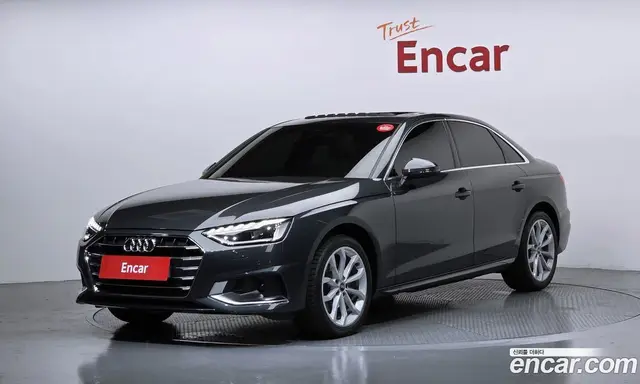 Audi A4, 2023, 27 889 км