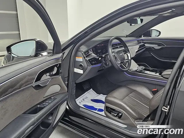 Audi A8 2021 4.0 автомат (гидро), миниатюра 11