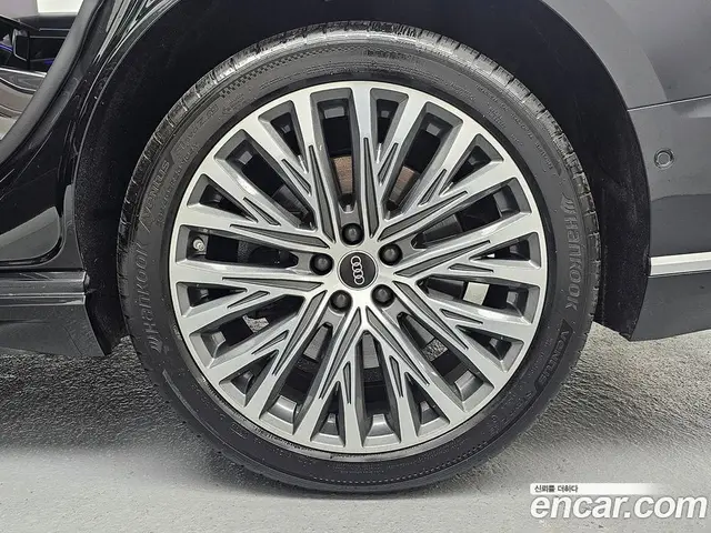 Audi A8 2021 4.0 автомат (гидро), миниатюра 5