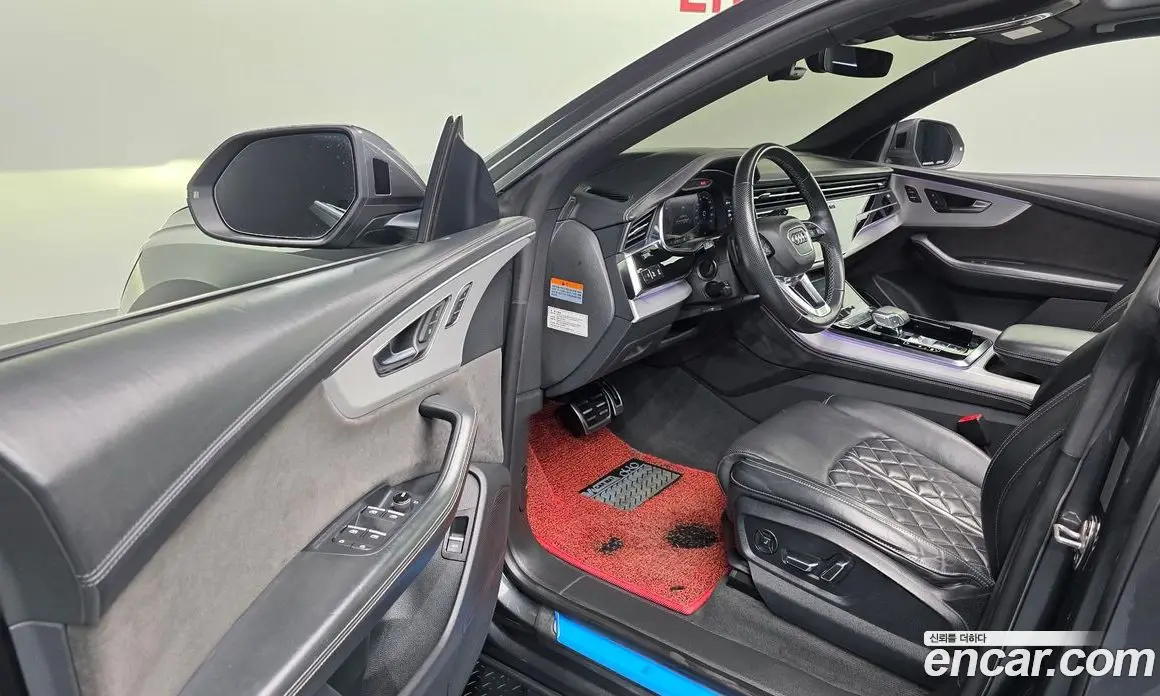 Audi Q8 2021 3.0 автомат (гидро), фото 13