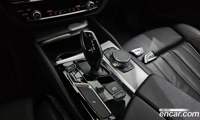 BMW 5 серия 2017 2.0 автомат (гидро), миниатюра 9