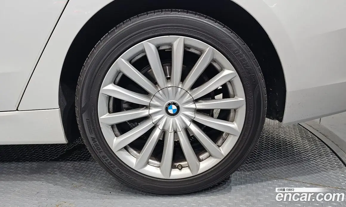BMW 6 серия 2022 3.0 автомат (гидро), фото 7
