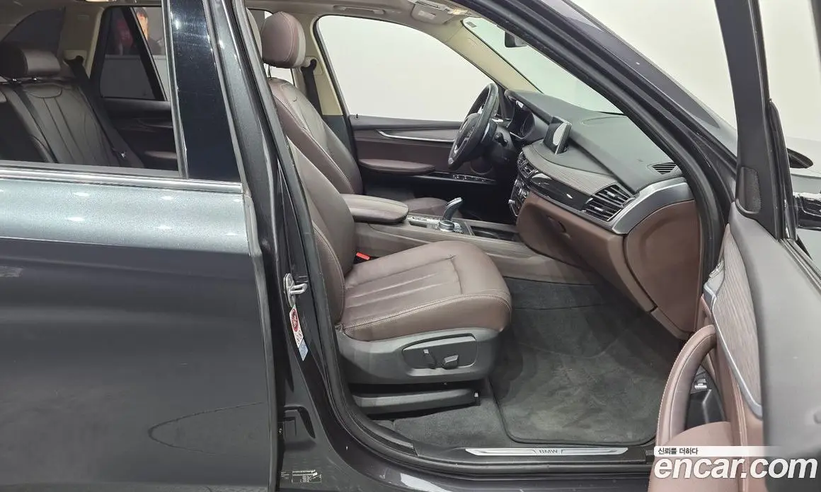 BMW X5 2017 3.0 автомат (гидро), фото 11