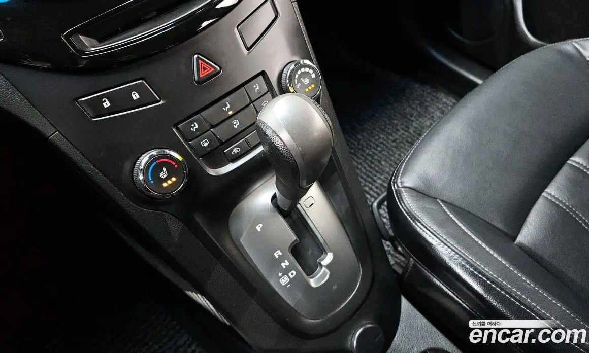 Chevrolet Orlando 2013 2.0 автомат (гидро), фото 9