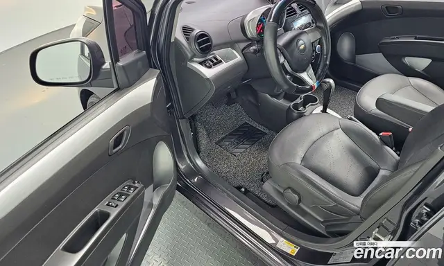 Chevrolet Spark 2015 1.0 автомат (гидро), миниатюра 10