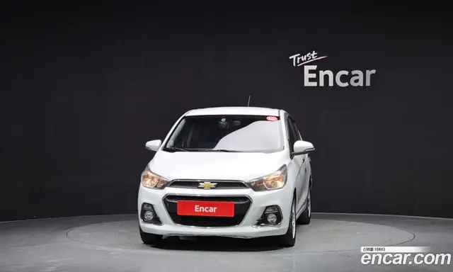 Chevrolet Spark 2015 1.0 автомат (гидро), миниатюра 3