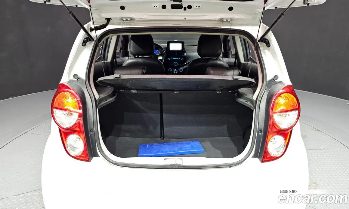 Chevrolet Spark 2015 1.0 автомат (гидро), фото 20