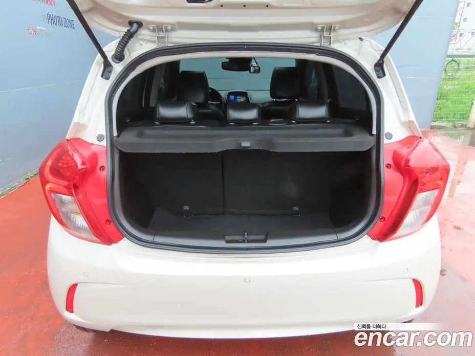 Chevrolet Spark 2018 1.0 автомат (гидро), фото 5
